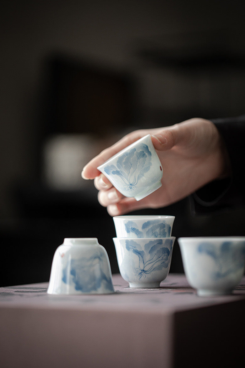 Cabbage Design Tea Cup