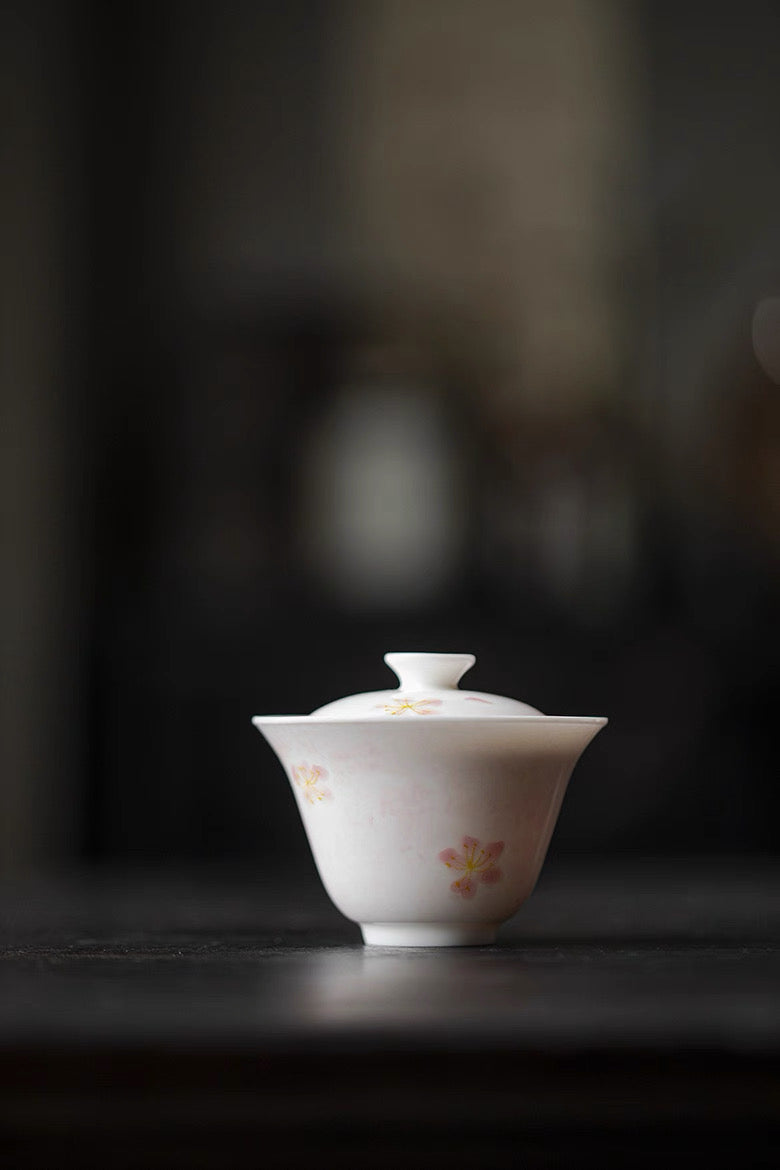 Hand-painted Cherry Blossom Ceramic Lidded Gongfu Tea Bowl 110ml Gaiwan