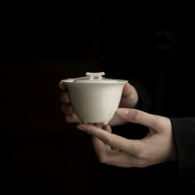 Plant-Ash Glazed Tripod Tea Bowl 120ml Gaiwan