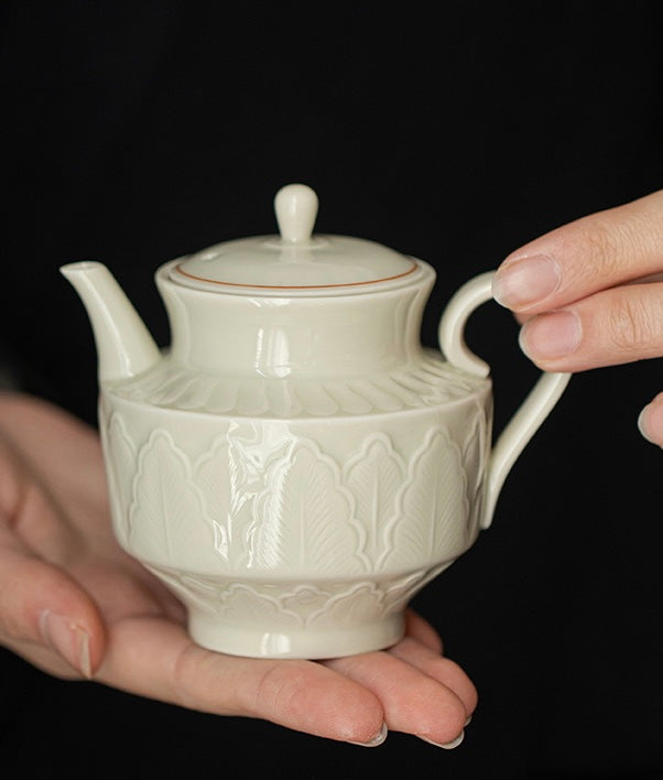 Embossed Pattern Tea Pot Front Side