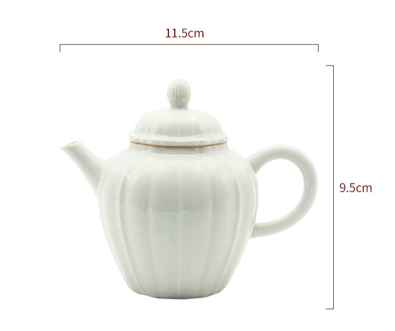 Handmade Celadon Teapot, 130ml