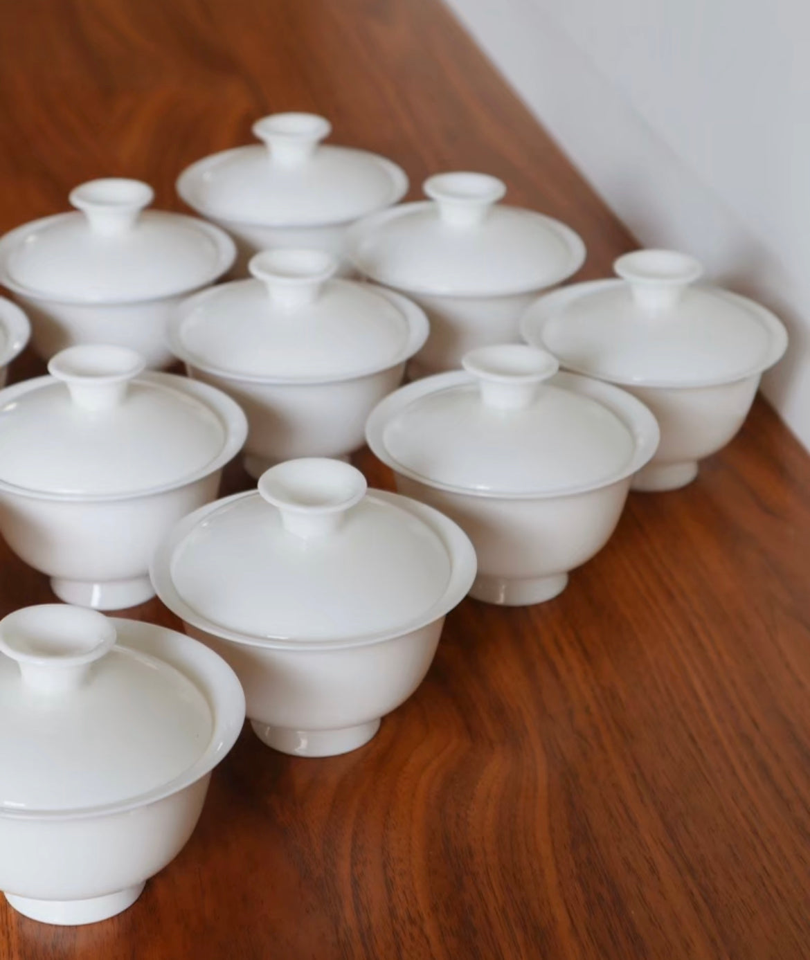 White Gaiwan With 2 Tea Cups Beginner Friendly 130ml,Dia9.5cm*H8cm