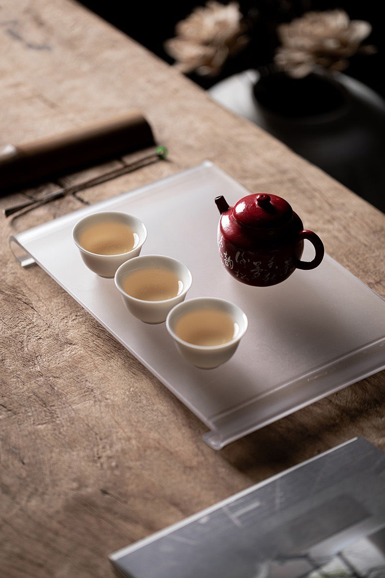 Red teapot with 3 cups