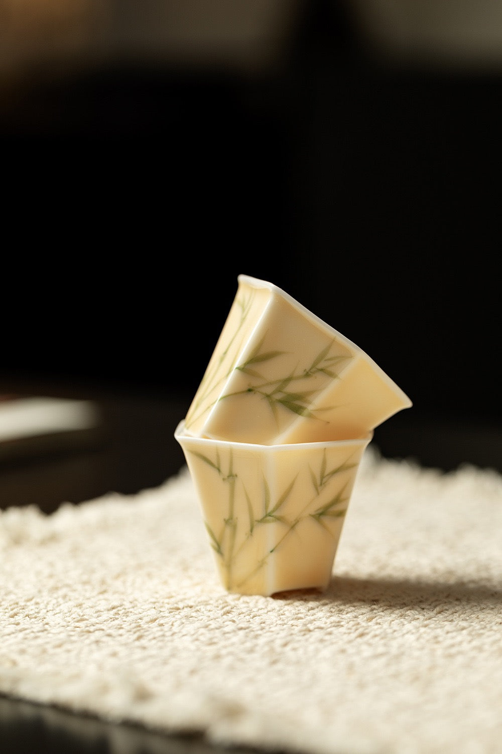 Hand-painted  Plum, Orchid, Bamboo, Chrysanthemum cover bowl with 2 teacups