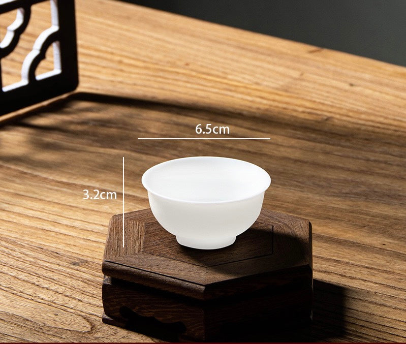Thin-walled suet jade small teacup 45ml