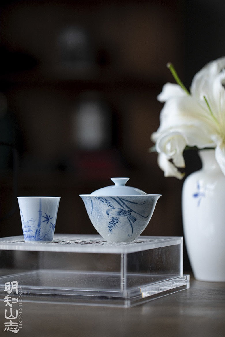 Covered bowl, hand-painted flower and bird pottery Gaiwan 120ml