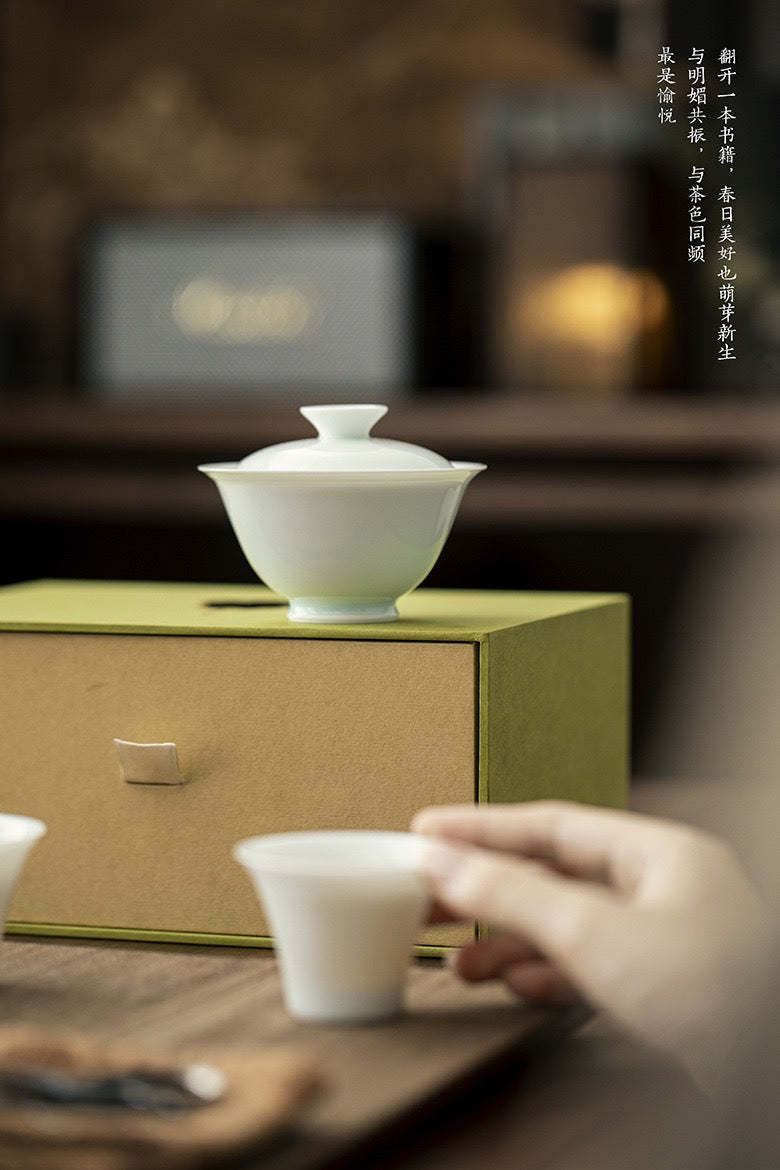 Thin cover bowl tea cup kung fu tea set