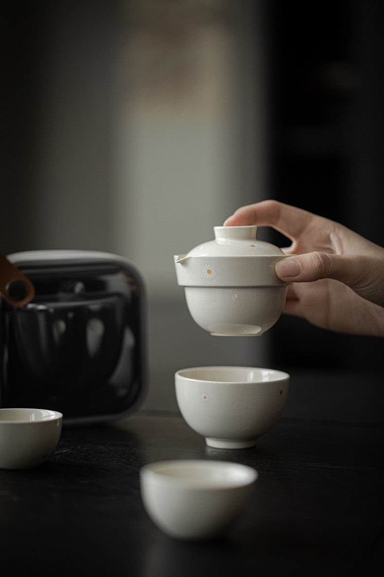 Handmade Daisy Travel Tea Set Portable Teaset