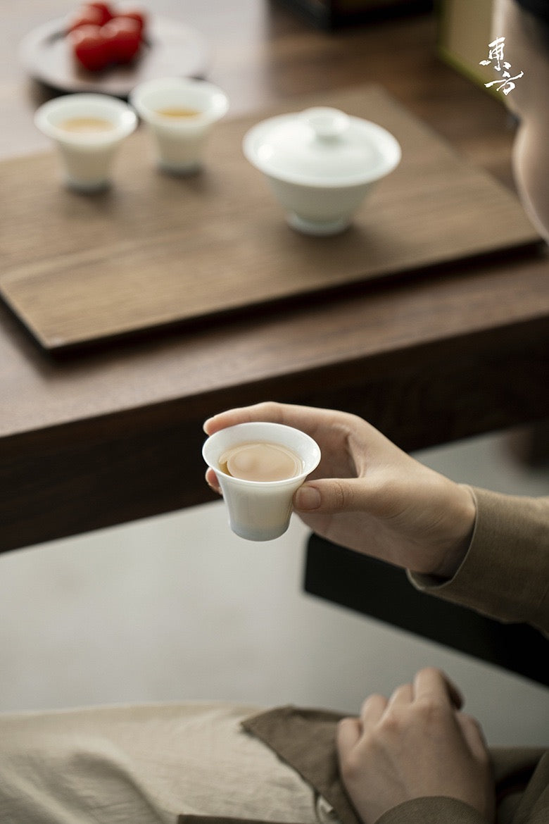 Thin cover bowl tea cup kung fu tea set