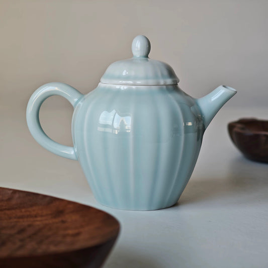 Handmade Celadon Teapot, 130ml